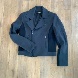 TAHARI Women’s M Gray and Black Blazer